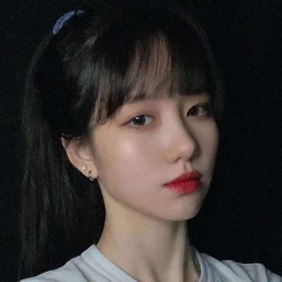 樸寶英