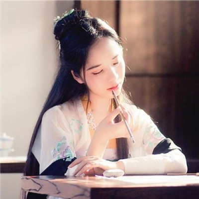 柯曦