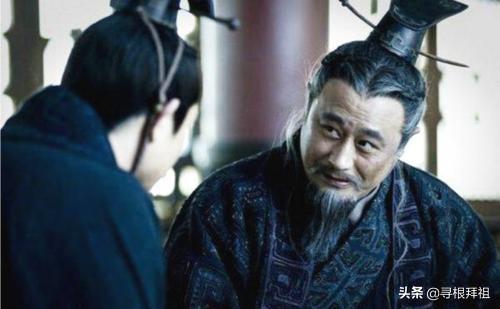 千古丞相李斯為何斗不過一個小小的趙高呢？