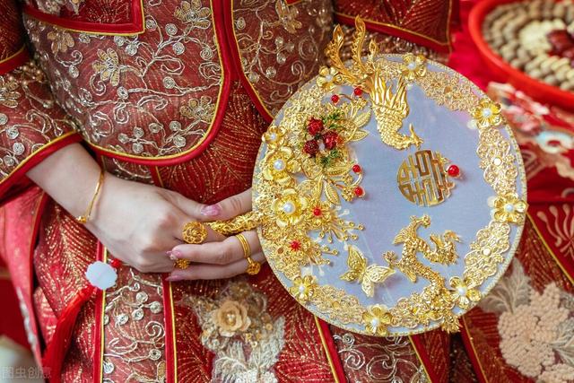 70后的中年父親們給兒子準備好了多少萬的娶媳婦錢？