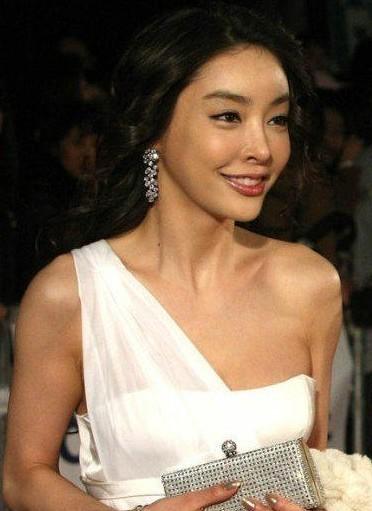 張紫妍圖片，韓國藝人抑郁癥