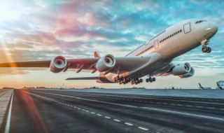 飛機上有沒有充電的地方 飛機上有手機充電插口嗎