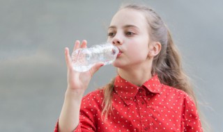 變色水杯對身體有害嗎變色水杯對身體有害嗎視頻