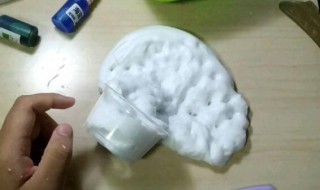 用洗潔精和鹽做起泡膠 用洗潔精和鹽如何做起泡膠