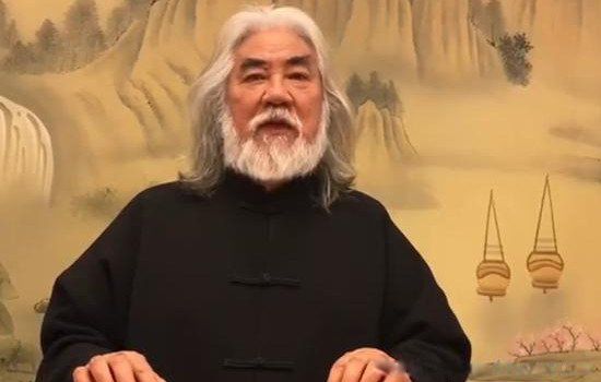 張紀中叁任妻子簡歷 和現任老婆杜星霖相差30歲