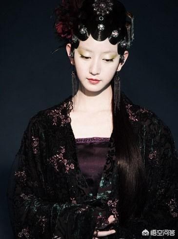 秦可卿因為什么死的 原著是秦可卿淫喪天香樓