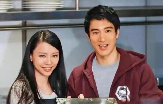 王力宏為什么被全網封主要原因 用六個瓜來通俗解釋一下