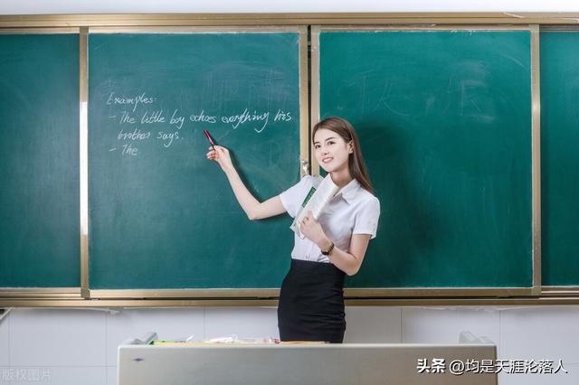 如何看待上了大學，再干一些不需要學歷的工作丟人嗎？