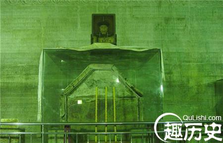 揭秘清朝乾隆地宮中的五個女尸都是誰?