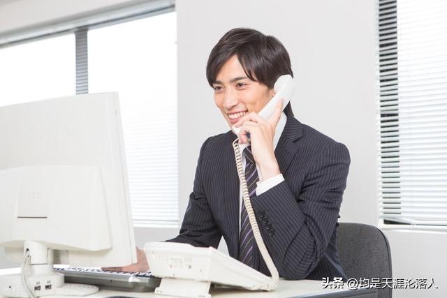孔乙己們脫下了長衫，化身駱駝祥子，這個社會就會變好嗎？
