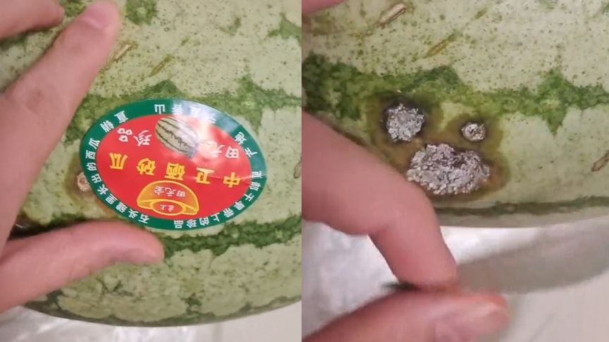 女子買西瓜撕開標簽下面都是爛洞，不該貼的地方貼標簽一定要注意