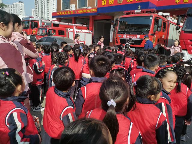 即將上小學，如何選擇學校？