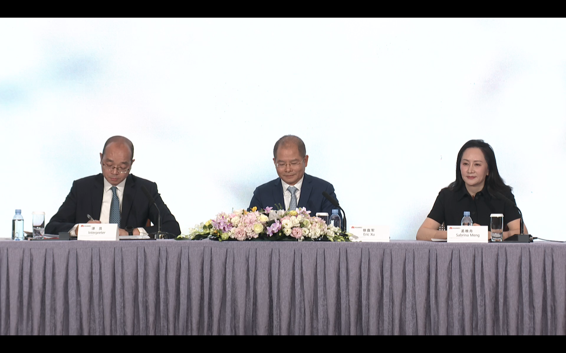 華為2022年報發布：營收6423億元，十年累計研發投入超9773億元