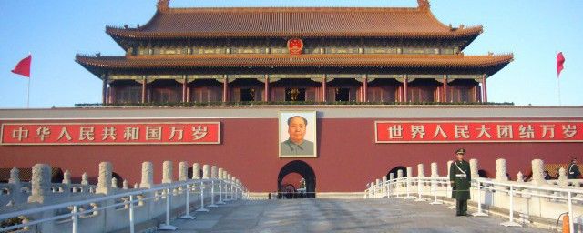 天安門的簡介及講解 面積占地以及初建時間