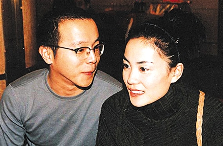 王菲結過幾次婚王菲謝霆鋒更似母子