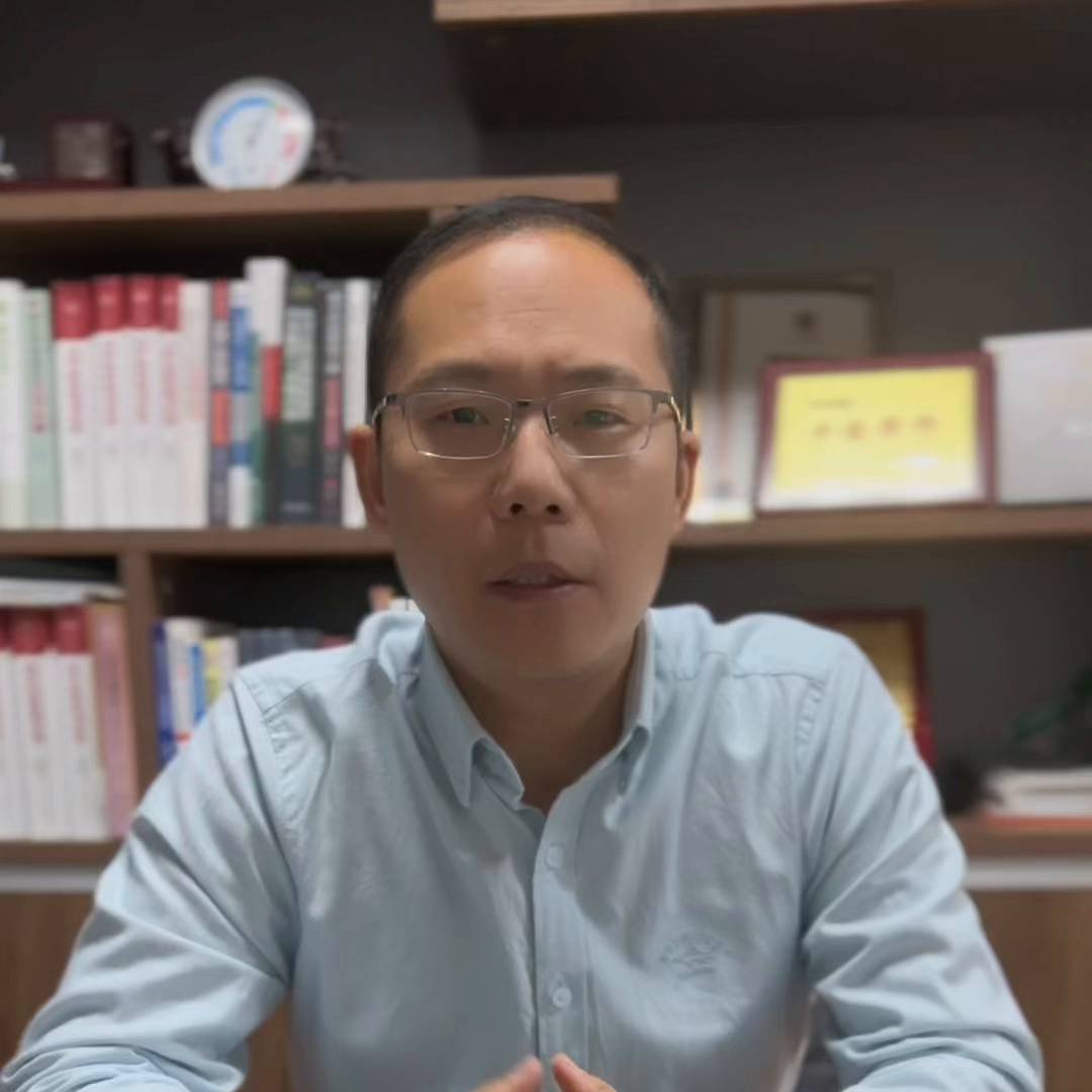 已婚男士陪她人出去旅游，另一方能不能吃喝玩樂不花米， ...