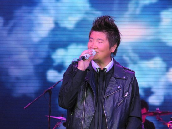 孫楠退賽汪涵救場視頻 汪涵為什么這么厲害