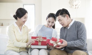 成人禮送什么 適合成人禮送的禮物