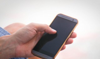 手機太熱能放冰箱嗎，手機太熱放到冰箱里會怎樣