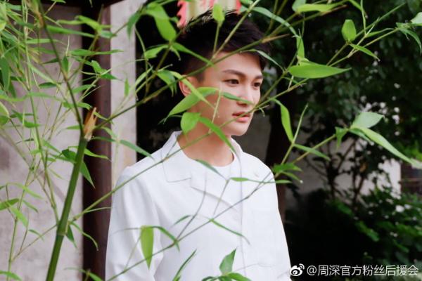 周深中國好聲音都有哪幾期 周深女朋友是誰