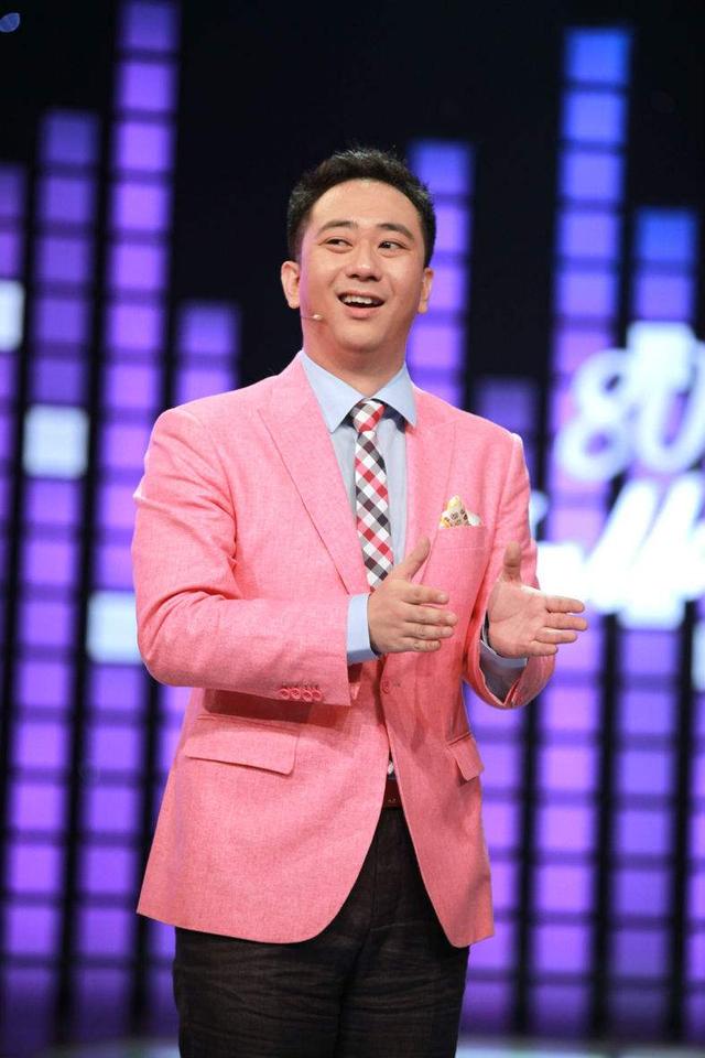 王自健老婆是誰為什么家暴他真相 王自健現狀如何離婚了嗎揭秘