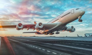 飛機可以帶多少液體 關于飛機可以帶多少液體