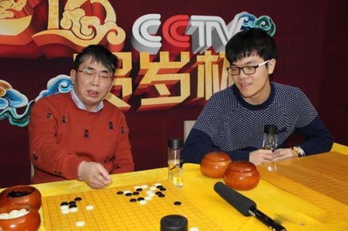 目前中國圍棋十大高手排名 第十位居然是一名女棋手