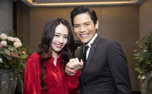 向佐的前女友們都有誰 最長談了5年的女朋友是誰