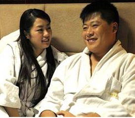 賀樹峰的妻子是誰 現實的生活中賀樹峰有老婆嗎