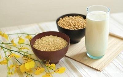 喝豆漿會長子宮肌瘤嗎？會刺激乳腺嗎？
