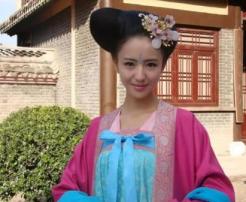 古人的袖子是怎么裝東西 為啥走路的時候東西不會掉下來呢