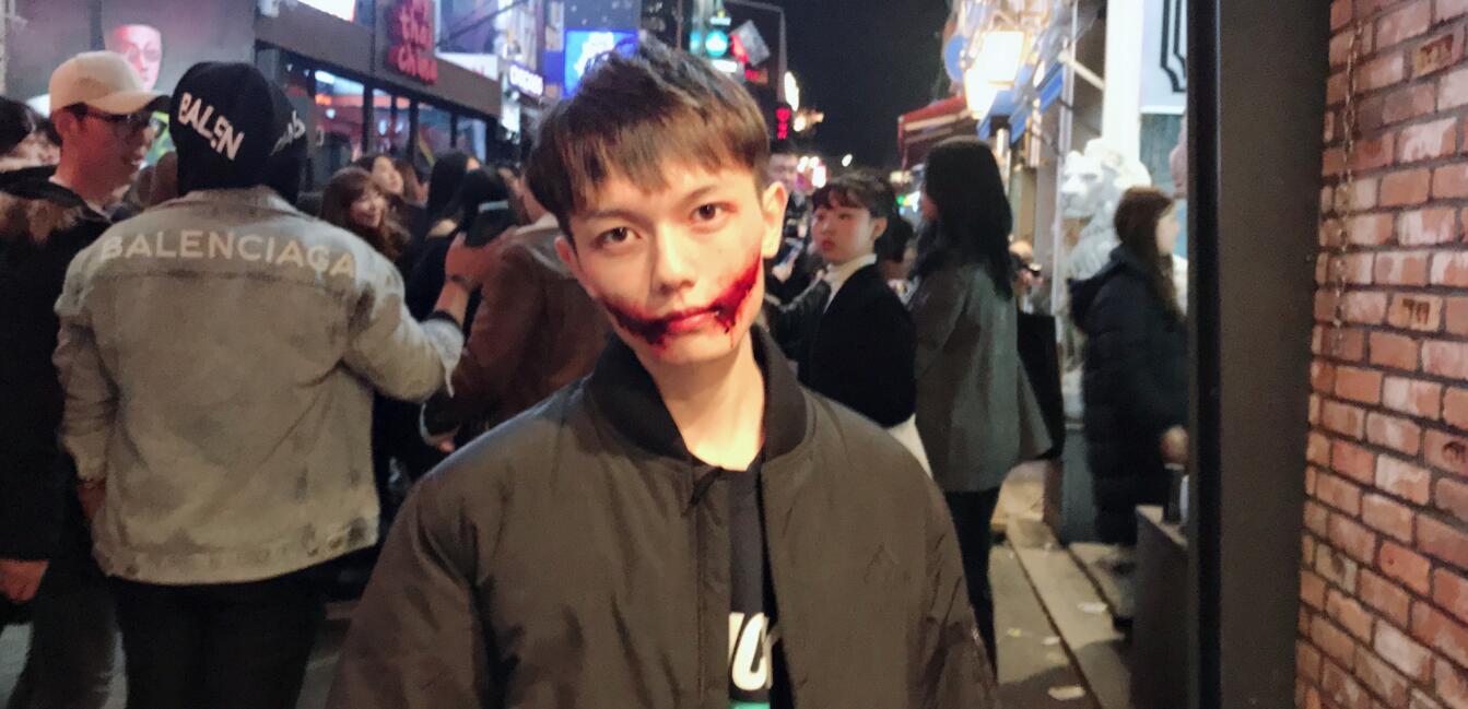 胡振威為什么叫諾夏 中國電競圈第一美男正是諾夏