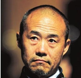 萬科董事長王石個人資料以及照片