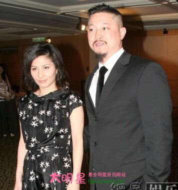 何超儀個人資料及近況和圖片 何超儀老公是誰