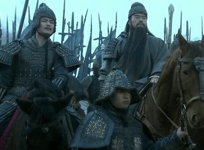 關羽為什么要羞辱黃忠？原因是什么