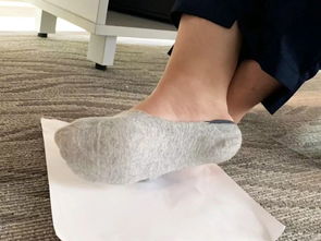 睡覺腳冷可以穿襪子嗎 睡覺腳冷能不能直接穿襪子睡
