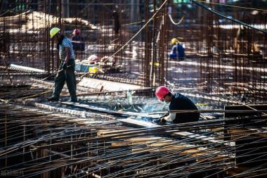 建筑行業內卷嚴重？稅負壓力大？但個體戶稅率最低0.6%你知道嗎？