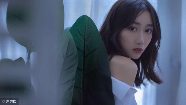 小說：小伙是老千，想找個好賭的人做局騙錢，盯上了有名的綠帽王