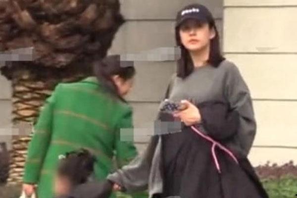 陳赫和前妻許倩離婚原因(陳赫前妻許婧個人資料)