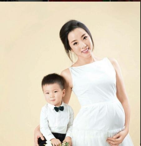 李思思和韓紅什么關系？李思思生了2個兒子