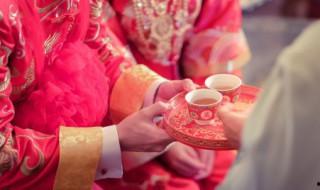 結婚新娘用紅布蓋頭到底是為啥 結婚新娘用紅布蓋頭的原因