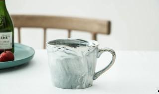 陶瓷杯可以放冰箱嗎，瓷杯能放冰箱嗎