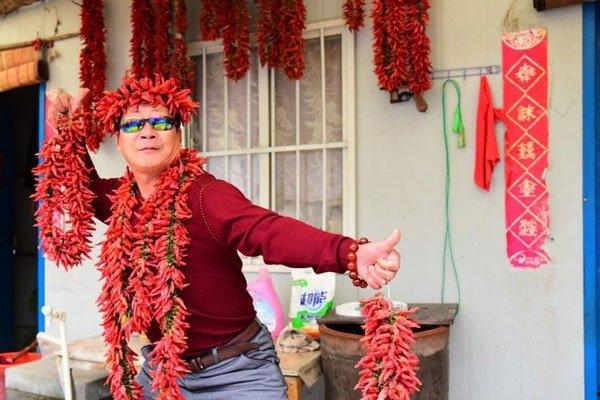 李永志中國辣王是真吃嗎(中國吃辣椒大王李永志)